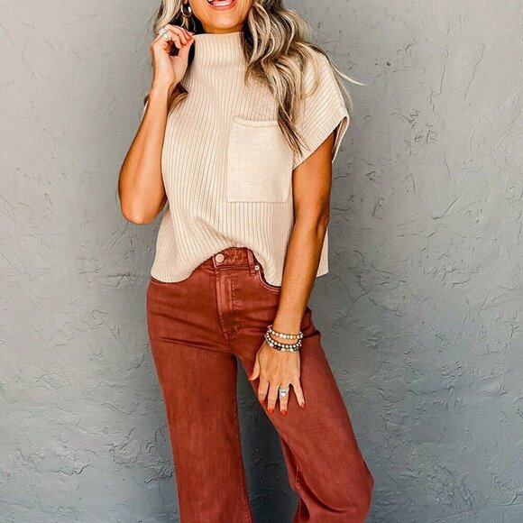 Beige Casual Women's Batwing Sleeve Knit Top With Buttoned Front - Picture 4 of 7